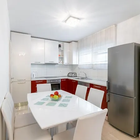 Prskalo Apartman Makarska